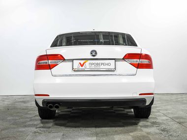 Skoda Superb 2013 года, 175 715 км - вид 6