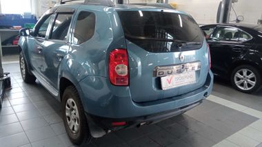 Renault Duster 2013 года, 140 117 км - вид 4