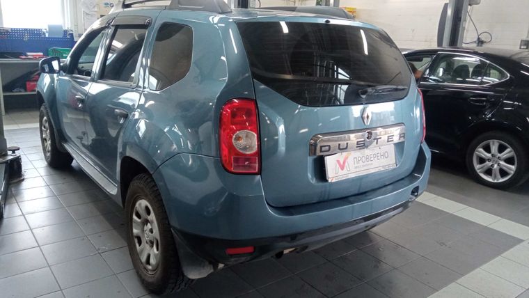 Renault Duster 2013 года, 140 117 км - вид 4