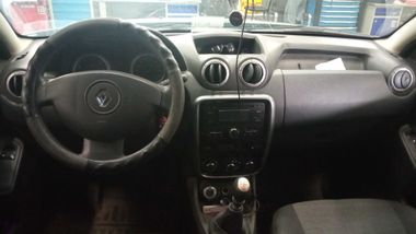Renault Duster 2013 года, 140 117 км - вид 5