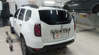 Renault Duster 2016 года, 161 927 км - вид 4