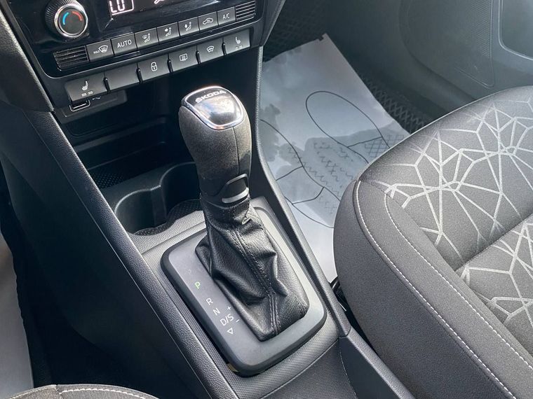 Skoda Rapid 2019 года, 246 391 км - вид 13