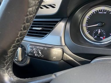Skoda Rapid 2019 года, 246 391 км - вид 9