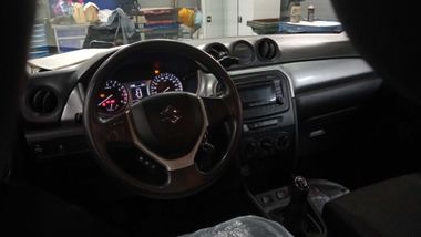 Suzuki Vitara 2015 года, 158 016 км - вид 6