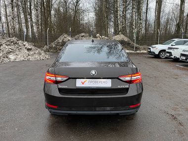 Skoda Superb 2017 года, 88 463 км - вид 6