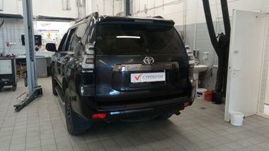 Toyota Land Cruiser Prado 2020 года, 107 479 км - вид 4