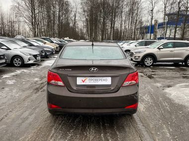 Hyundai Solaris 2016 года, 187 350 км - вид 6