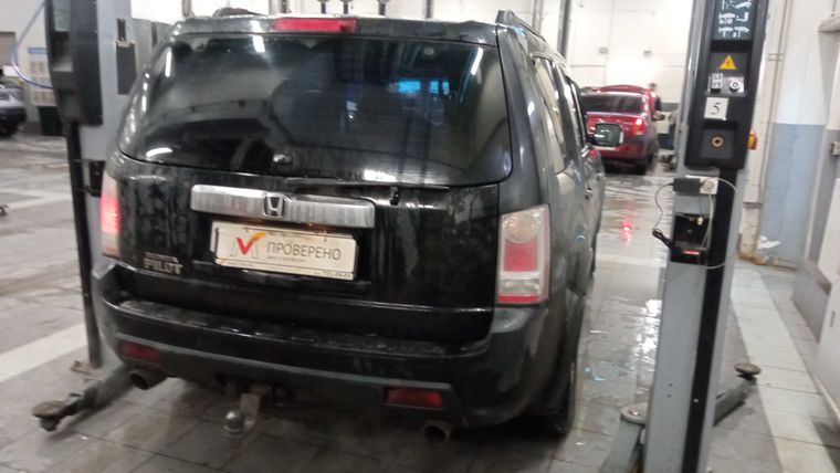 Honda Pilot 2008 года, 324 607 км - вид 3