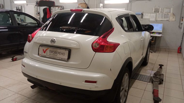 Nissan Juke 2014 года, 219 603 км - вид 3