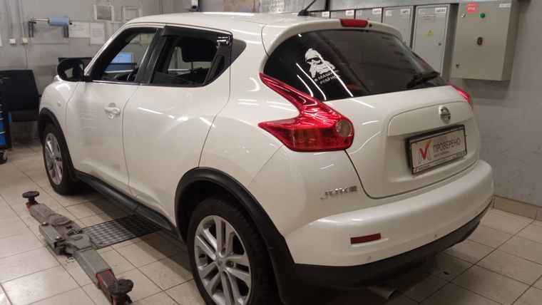 Nissan Juke 2014 года, 219 603 км - вид 4