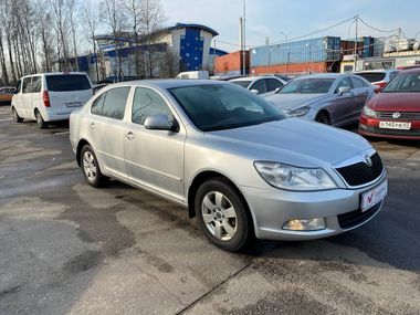 Skoda Octavia 2010 года, 197 700 км - вид 3