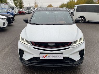 Geely Coolray 2023 года, 36 720 км - вид 3