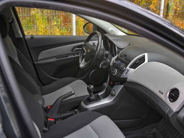 Chevrolet Cruze 2013 года, 243 624 км - вид 11