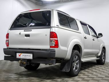 Toyota Hilux 2014 года, 106 120 км - вид 4