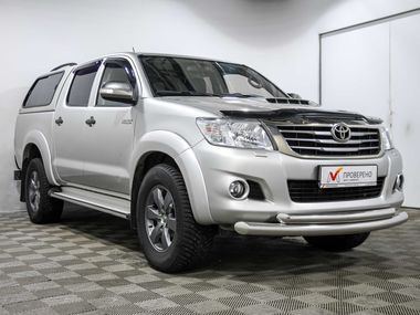 Toyota Hilux 2014 года, 106 120 км - вид 3