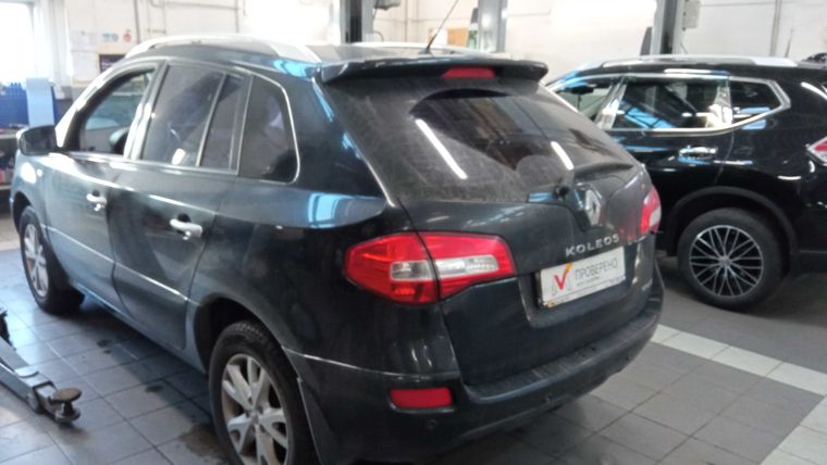 Renault Koleos 2011 года, 245 000 км - вид 4