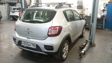 Renault Sandero Stepway 2017 года, 112 503 км - вид 3