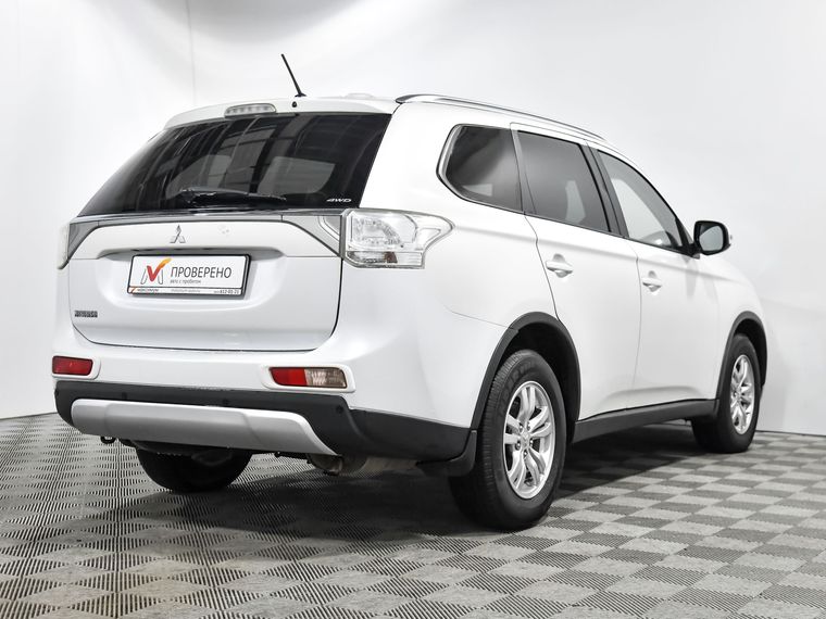 Mitsubishi Outlander 2014 года, 188 000 км - вид 4