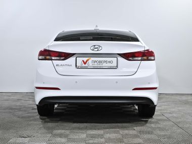 Hyundai Elantra 2017 года, 147 634 км - вид 5