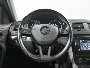 Skoda Yeti 2014 года, 100 936 км - вид 8