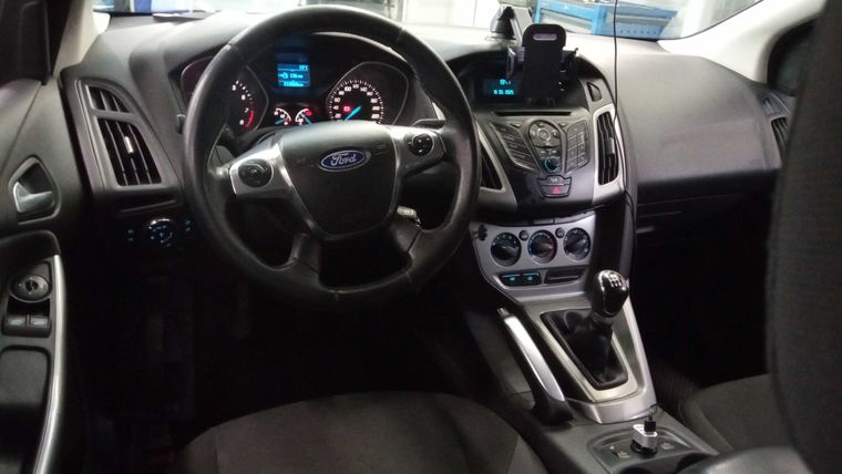 Ford Focus 2013 года, 213 068 км - вид 5