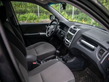 Kia Sportage 2009 года, 138 013 км - вид 11