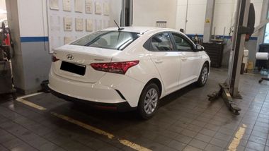 Hyundai Solaris 2021 года, 25 427 км - вид 3