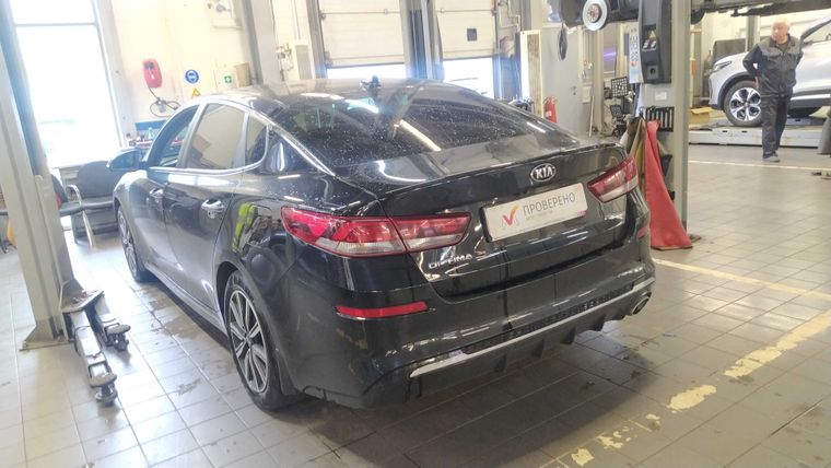 Kia Optima 2018 года, 116 943 км - вид 4