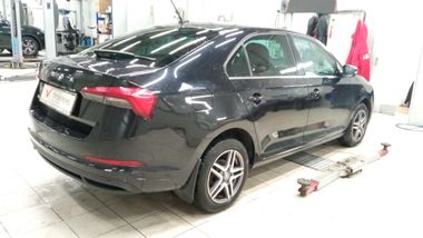 Skoda Rapid 2021 года, 58 230 км - вид 3