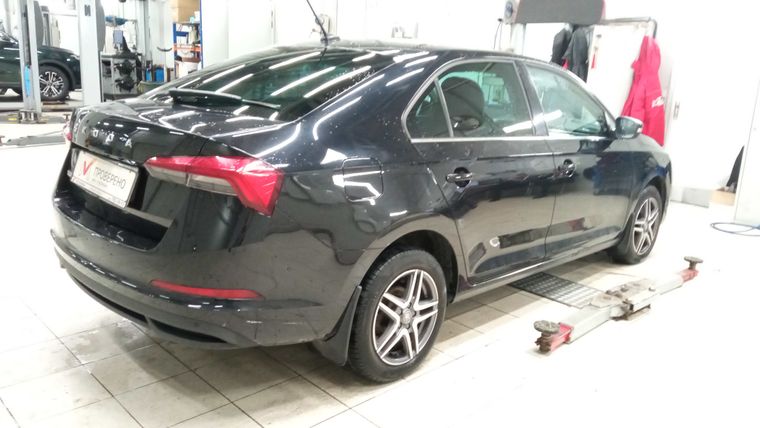 Skoda Rapid 2021 года, 58 230 км - вид 3