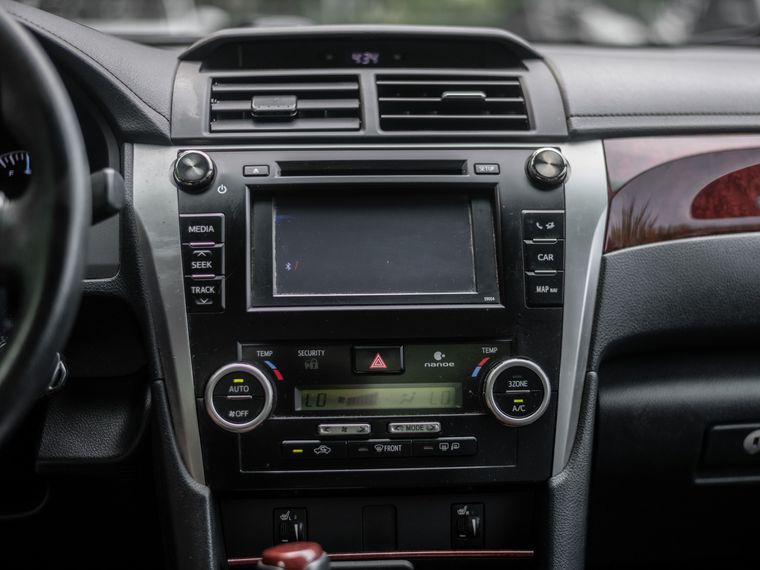 Toyota Camry 2012 года, 193 661 км - вид 8