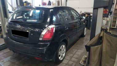 KIA Rio 2010 года, 151 218 км - вид 3