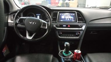 Hyundai Sonata 2018 года, 95 017 км - вид 5