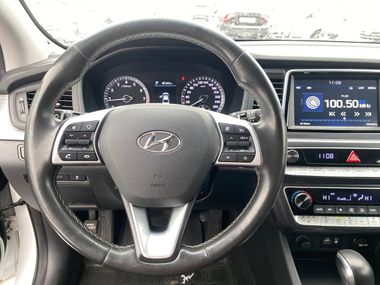 Hyundai Sonata 2018 года, 95 017 км - вид 9