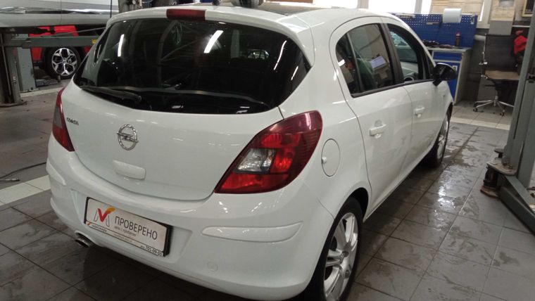 Opel Corsa 2013 года, 216 686 км - вид 3