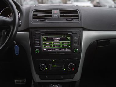 Skoda Yeti 2012 года, 272 000 км - вид 8