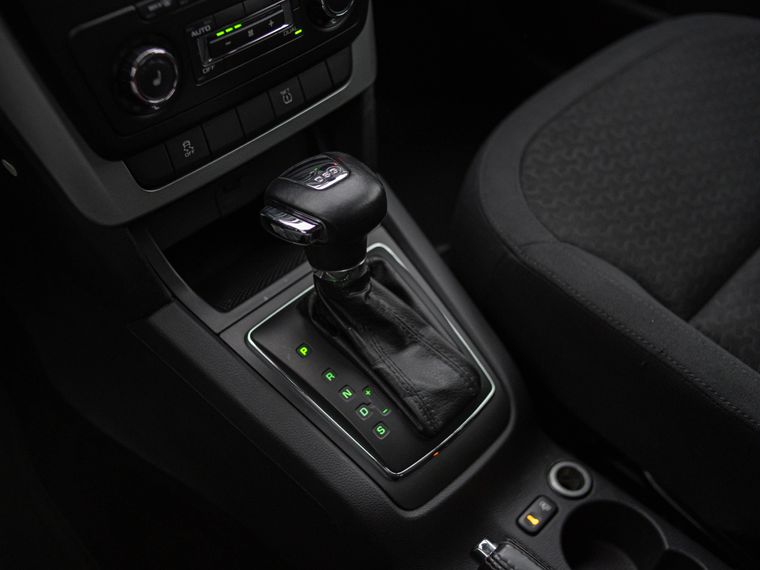 Skoda Yeti 2012 года, 272 000 км - вид 9