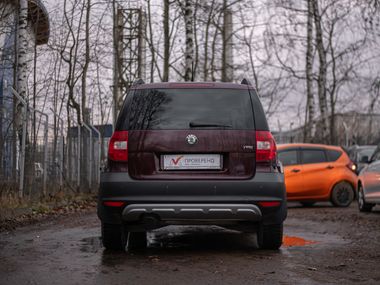 Skoda Yeti 2012 года, 272 000 км - вид 4