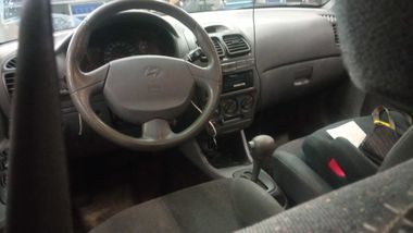 Hyundai Accent 2008 года, 258 104 км - вид 6