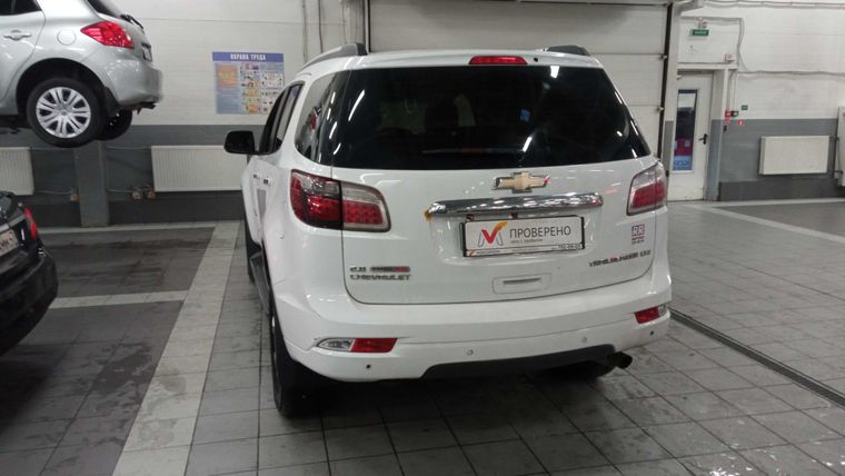 Chevrolet TrailBlazer 2014 года, 175 917 км - вид 4