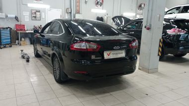 Ford Mondeo 2012 года, 295 000 км - вид 4