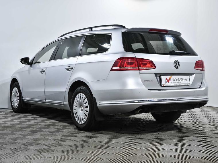 Volkswagen Passat 2013 года, 234 169 км - вид 6