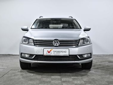 Volkswagen Passat 2013 года, 234 169 км - вид 3