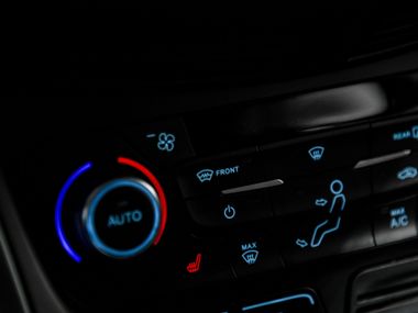 Ford Kuga 2017 года, 63 737 км - вид 11