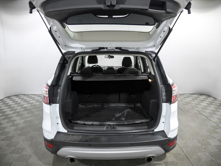 Ford Kuga 2017 года, 63 737 км - вид 17