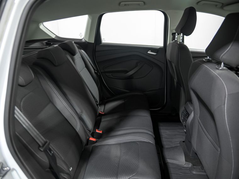 Ford Kuga 2017 года, 63 737 км - вид 15