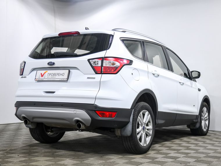 Ford Kuga 2017 года, 63 737 км - вид 4