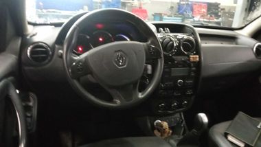 Renault Duster 2018 года, 83 456 км - вид 5