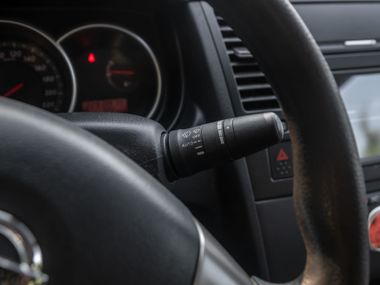 Nissan Tiida 2010 года, 229 000 км - вид 8
