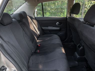 Nissan Tiida 2010 года, 229 000 км - вид 13
